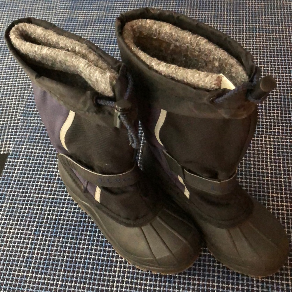 LL Bean Kids Northwood Navy Blue Insulated Boots